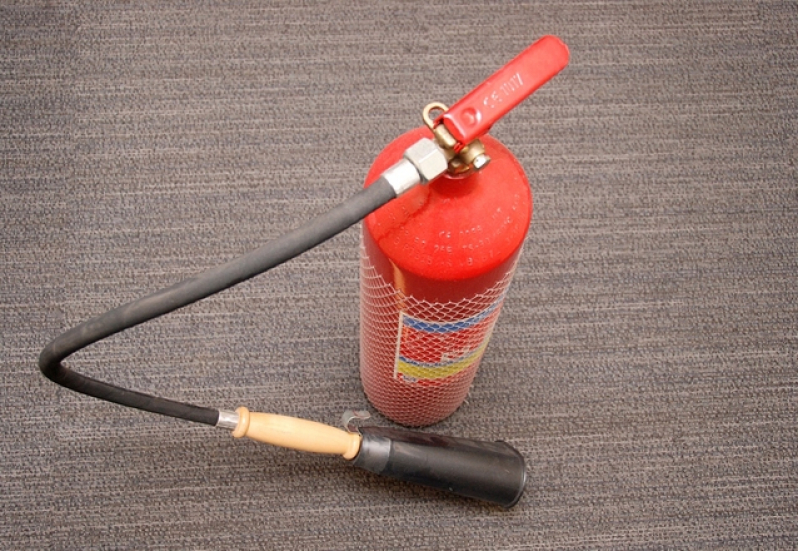 Carga de Extintores Preço Itaquaquecetuba - Empresa de Recarga de Extintores