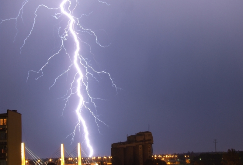 Conserto de para Raios em Posto de Combustível Luz - Conserto para Raios